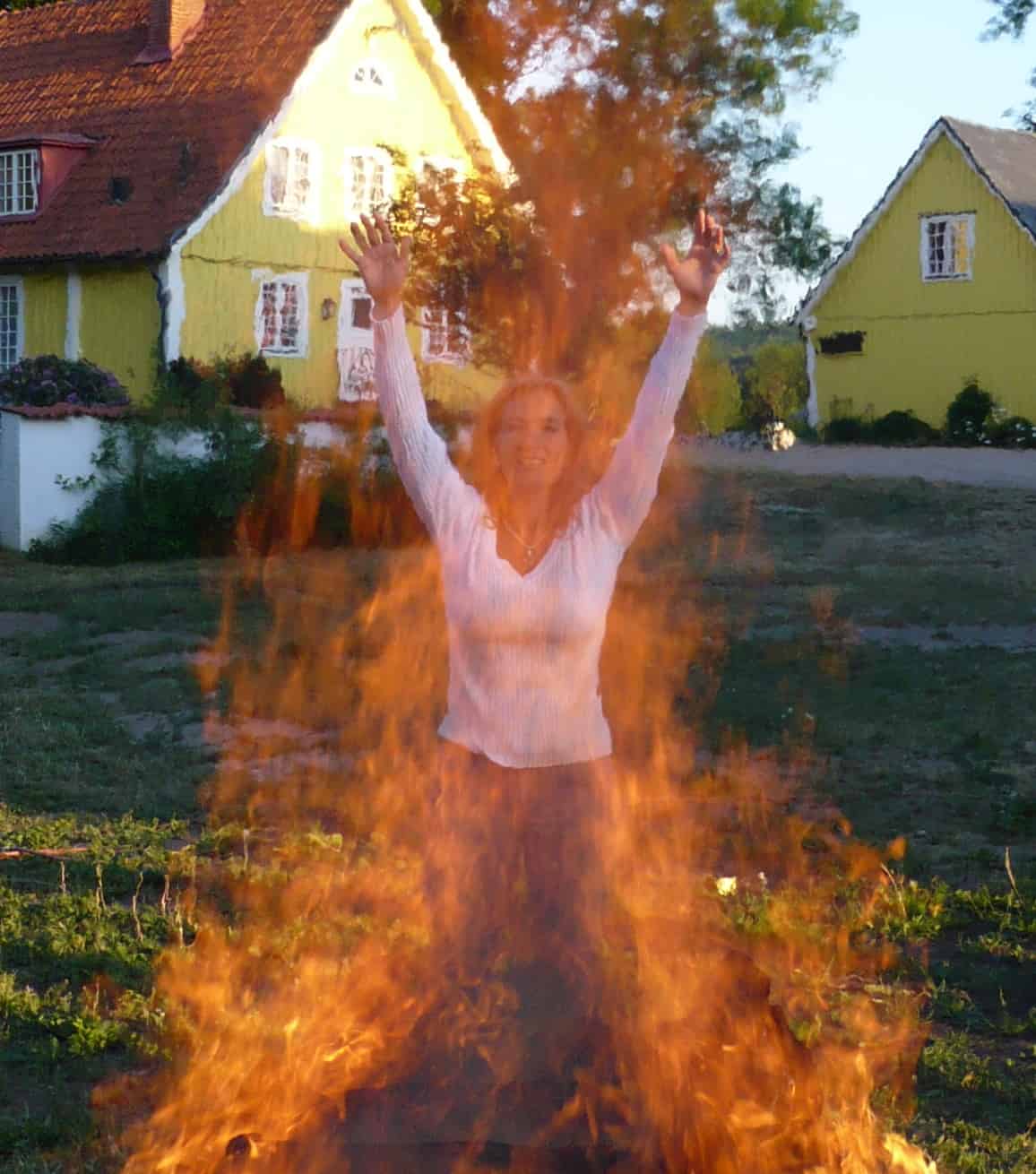 mia on fire a (kopia) Ekurs